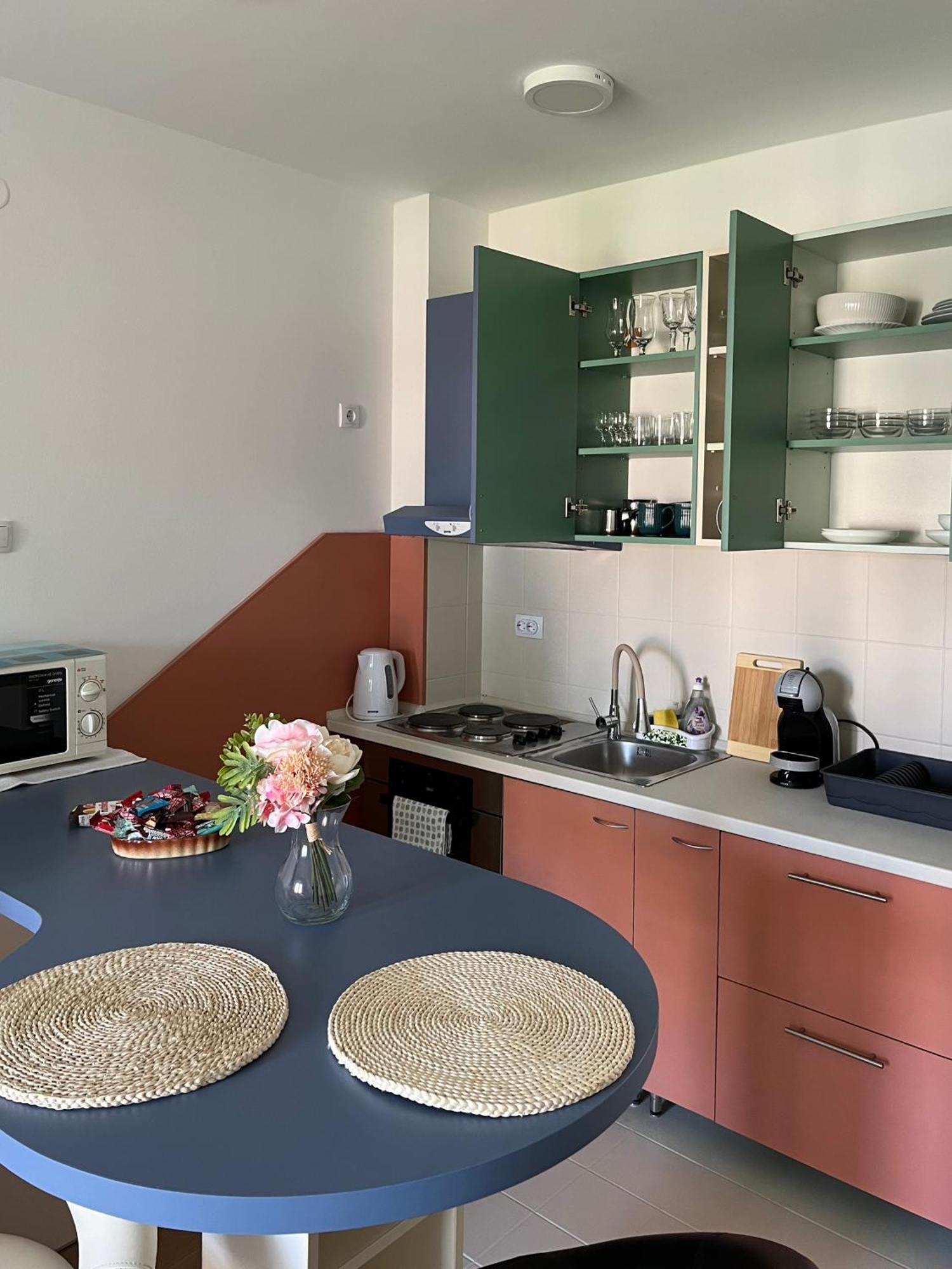 Apartment Vera With Free Garage Novi Sad Luaran gambar